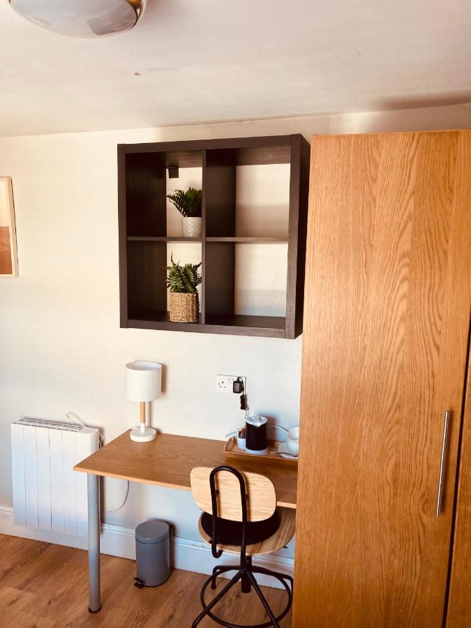 'Bloomfield' At Stayboom Ленчестър Екстериор снимка
